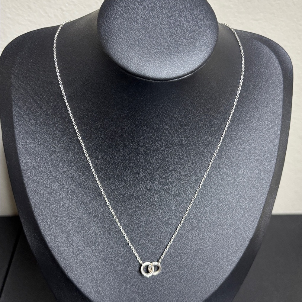 Spartina 449 18" Strength Links Silver Interlocking Circle Necklace